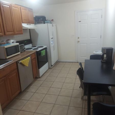 Crystal Room 1 Guest House Near 12Mins To Ewr Airport / Prudential / Njit / Penn Station 뉴어크 외부 사진