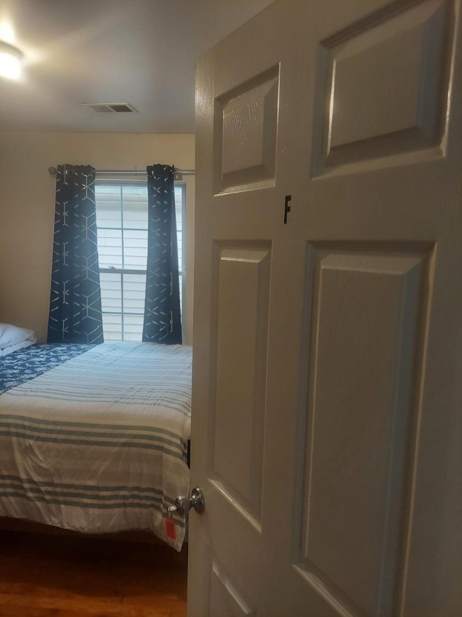 Crystal Room 1 Guest House Near 12Mins To Ewr Airport / Prudential / Njit / Penn Station 뉴어크 외부 사진